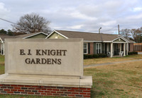 E. J. Knight Apartments in Columbus, GA - Foto de edificio - Building Photo