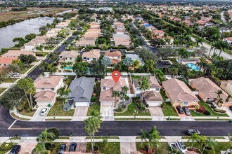 773 SW 120th Ave in Pembroke Pines, FL - Building Photo - Building Photo