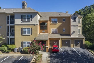 Perimeter Circle in Sandy Springs, GA - Foto de edificio - Building Photo