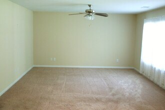 1193 Triple Crown Ct in Elgin, SC - Building Photo - Building Photo