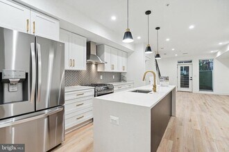 1111 K St NE in Washington, DC - Building Photo - Building Photo