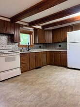 40 Railroad St, Unit 1 in Lancaster, NH - Building Photo - Building Photo