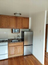 2210 Pillsbury Ave in Minneapolis, MN - Building Photo - Building Photo