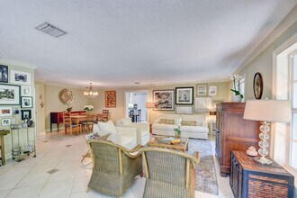 6110 Ridge Ln in Boynton Beach, FL - Building Photo - Building Photo