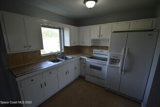 2597 Stephens Dr NE in Palm Bay, FL - Building Photo - Building Photo