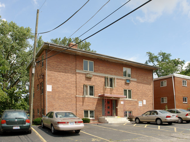 262 W Norwich Ave in Columbus, OH - Foto de edificio - Building Photo