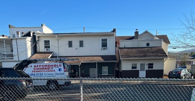 property at 727 Main St