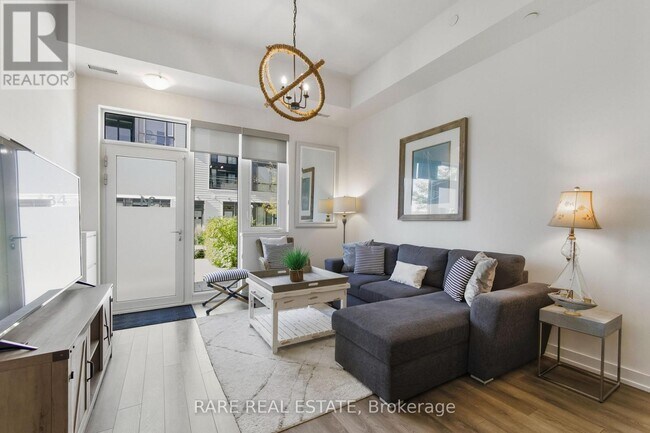 247 Broward Wy. in Innisfil, ON - Building Photo - Building Photo