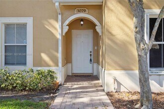 3079 SW 129th Way in Miramar, FL - Building Photo - Building Photo