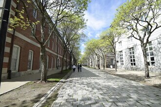 45 1st Ave, Unit 302 in Boston, MA - Building Photo - Building Photo