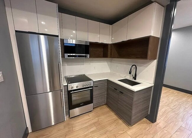 78 Rockaway Ave, Unit 1C in Brooklyn, NY - Building Photo - Building Photo