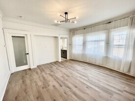 3109 Raymond Ave, Unit apt 3109 in Los Angeles, CA - Building Photo