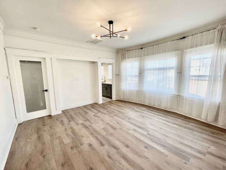 3109 Raymond Ave, Unit apt 3109 in Los Angeles, CA - Foto de edificio