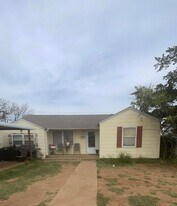 2804 2nd Pl in Lubbock, TX - Building Photo