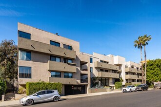 Beloit Place in Los Angeles, CA - Building Photo - Building Photo