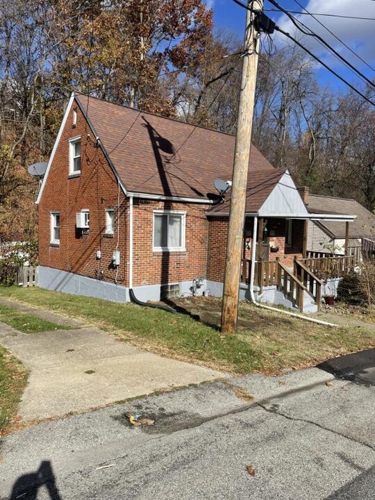 1344 Washington Blvd in McKeesport, PA - Building Photo