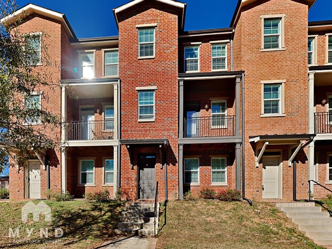 1777 Temple Ave in College Park, GA - Building Photo - Building Photo