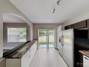 10031 Landport Way in Land O Lakes, FL - Building Photo - Building Photo