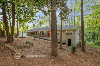 2306 Atoka Dr SE in Marietta, GA - Building Photo - Building Photo