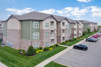 Addison at Rossview in Clarksville, TN - Foto de edificio - Building Photo