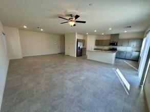 4483 Ginger Hls Ave in Las Vegas, NV - Building Photo - Building Photo