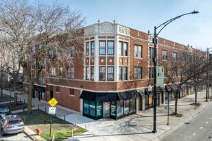 1918-1930 W Montrose Ave in Chicago, IL - Building Photo