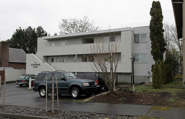 716 E McLoughlin Blvd in Vancouver, WA - Building Photo - Building Photo