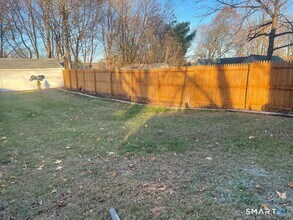 161 Mt Pleasant St in Norwich, CT - Building Photo - Building Photo