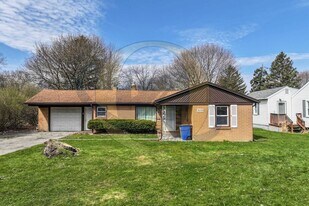 3075 Lanning Dr in Flint, MI - Building Photo