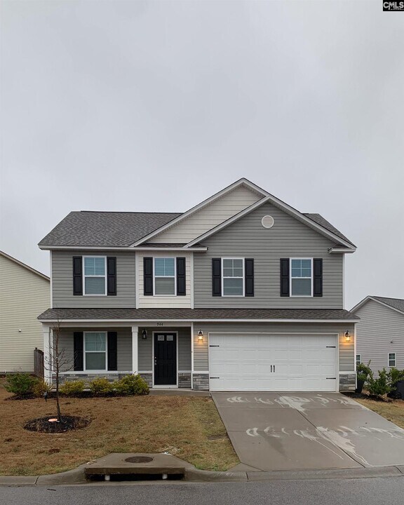 944 Oxbow Ln in Lexington, SC - Building Photo