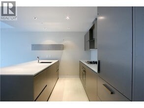 5177 Brighouse Way in Richmond, BC - Building Photo - Building Photo