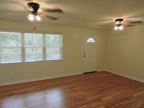 3134 Auburn Rd in Crestview, FL - Building Photo - Building Photo
