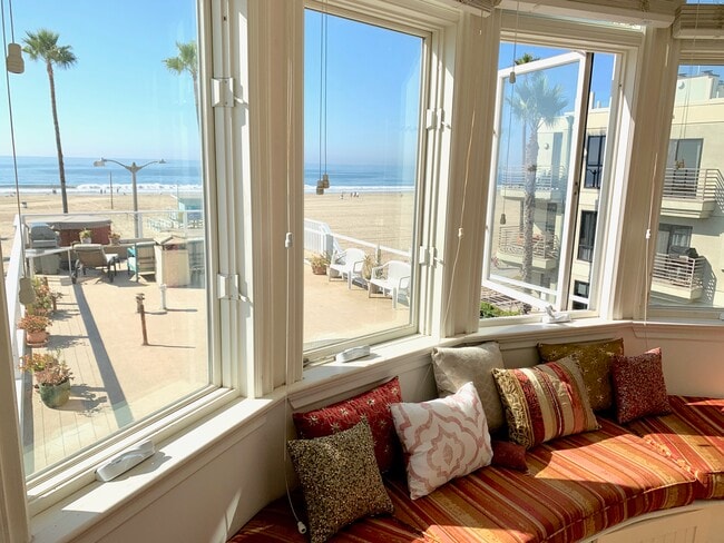 3003 Ocean Front Walk, Unit 1