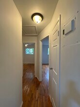 18 Skyline Dr in Jersey City, NJ - Building Photo - Building Photo
