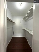 2904 Sweeney Ln, Unit D in Austin, TX - Foto de edificio - Building Photo