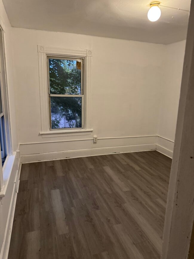 10 Wood St in Waterbury, CT - Building Photo - Building Photo