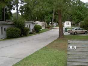 89 Paris Island Gtwy in Beaufort, SC - Building Photo - Building Photo