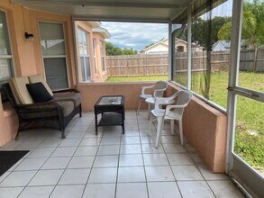 106 Underhill Loop Dr in Orlando, FL - Building Photo - Building Photo