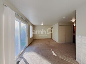 16979 SW Steele Way in Beaverton, OR - Building Photo - Building Photo