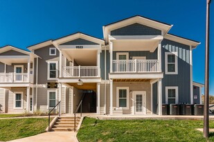 Village at Westland Cove Apartments in Knoxville, TN - Building Photo