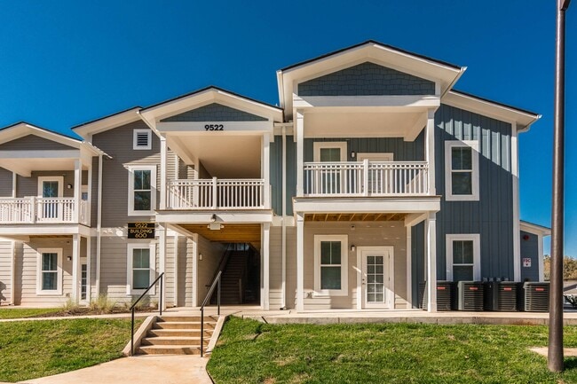 Village at Westland Cove Apartments