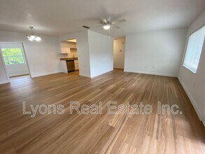 3708 Island View Dr in Punta Gorda, FL - Building Photo - Building Photo