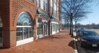 Main Street Condominiums in Alexandria, VA - Building Photo