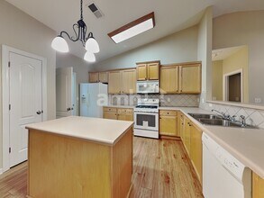 3455 Arbroath Dr, Unit 1st in Douglasville, GA - Foto de edificio - Building Photo