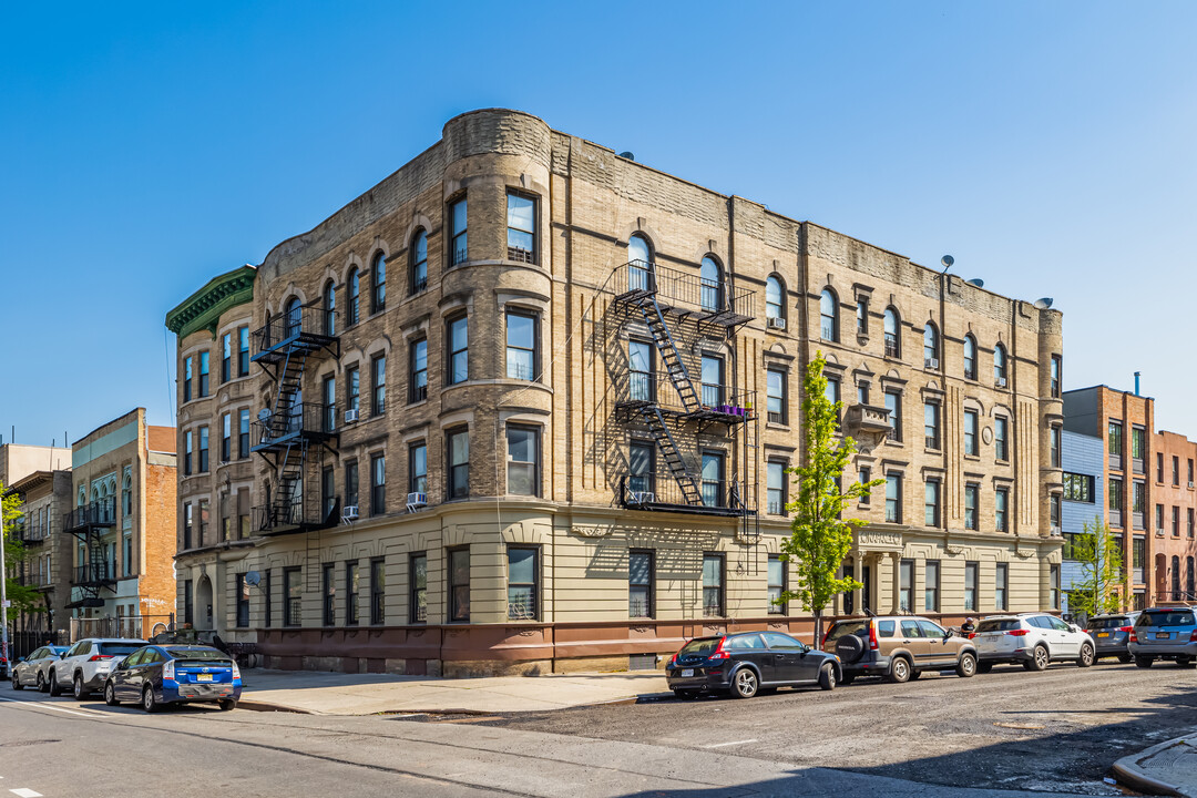 431 Classon Ave in Brooklyn, NY - Building Photo