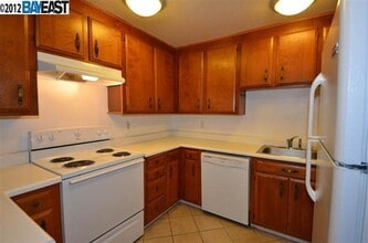 1775 Panda Way in Hayward, CA - Building Photo - Building Photo