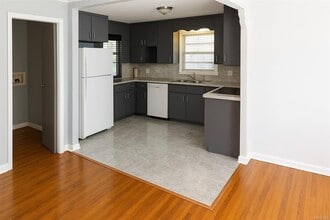 235 Forest Hills Dr in Montgomery, AL - Building Photo - Building Photo