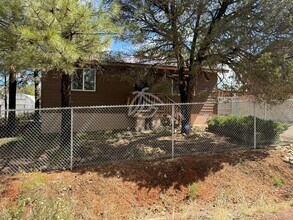 1982 Stagg Run in Heber-Overgaard, AZ - Building Photo - Building Photo