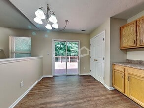3915 Little Creek Dr in Amelia, OH - Building Photo - Building Photo