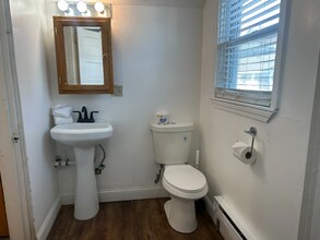 14 M St in Hampton, NH - Building Photo - Building Photo